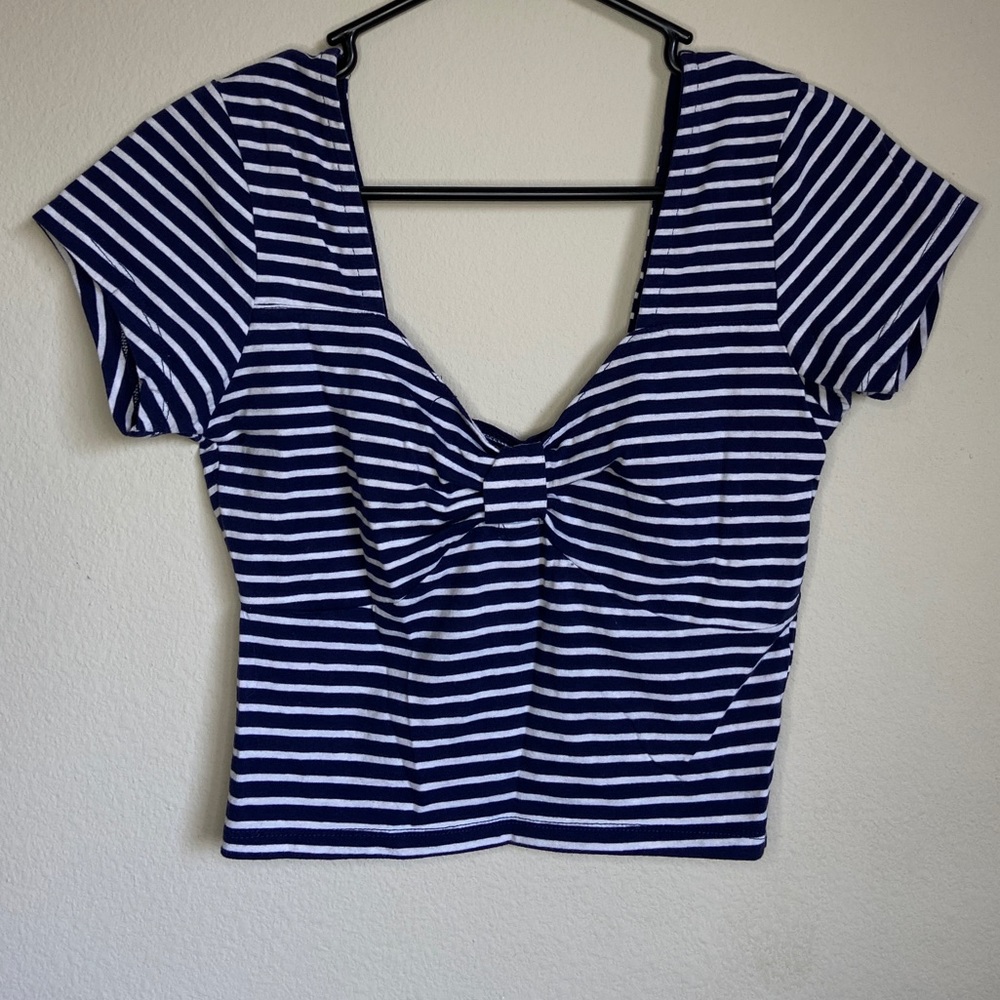 Stripped Crop Top✨